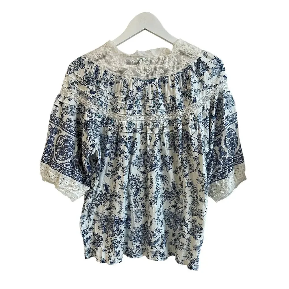SUNDANCE WOMENS TOP SZ MEDIUM LACE DETAIL RUFFLED  COTTON BLEND WHITE BLUE BOHO - Picture 2 of 11